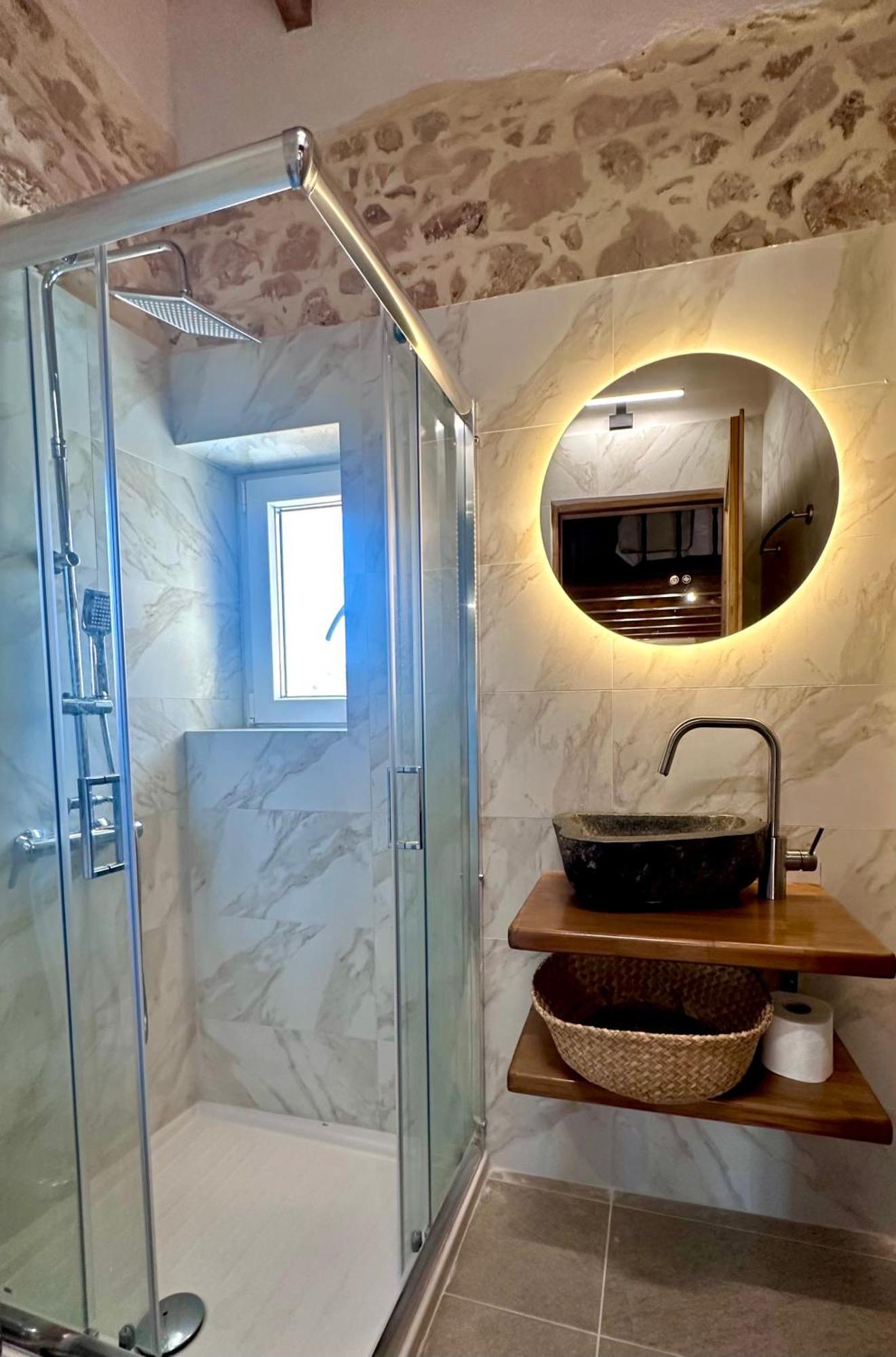Lithari Apartment *